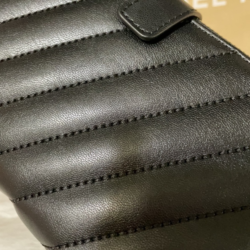 MK Peyton Lg Shoulder Tote Set-Black Faux Leather - Picture 14 of 16